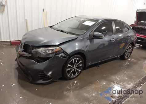 2017 Toyota Corolla Se z USA, uszkodzony, nr VIN 5YFBURHE2HP698131